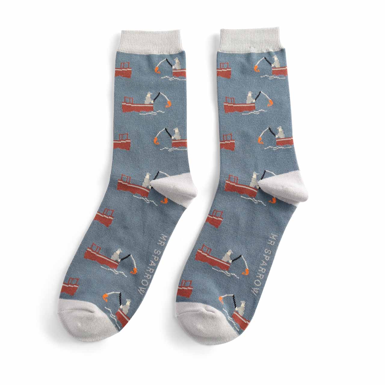 Mr. Sparrow Socken Gone Fishing